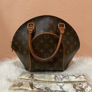 Louis Vuitton Ellipse PM